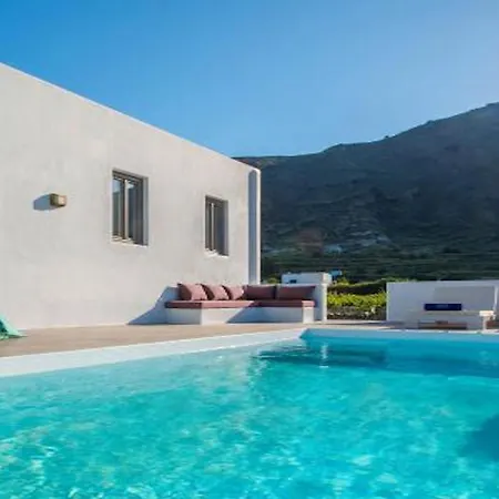 Luxury Santorini Senior Private Pool Sea View Villa Foinikiá